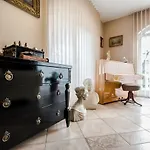 Kertvarosi Csaladi Haz Villa