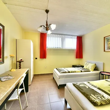 Kertvarosi Csaladi Haz Budapest