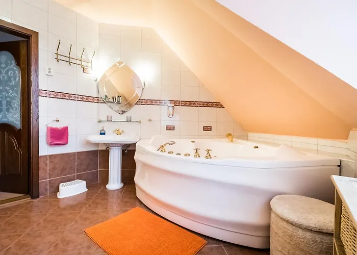 Villa Kertvarosi Csaladi Haz Boedapest