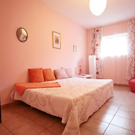 Villa Kertvarosi Csaladi Haz Budapeşte