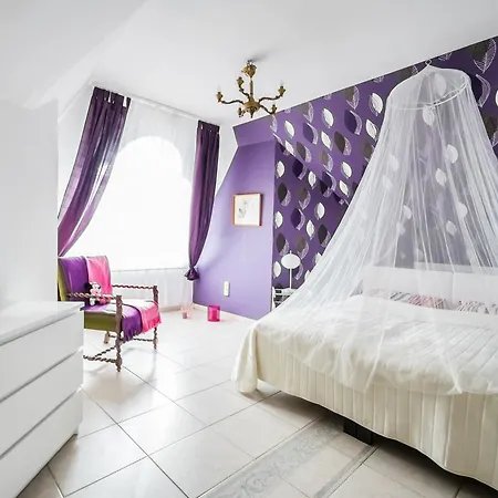 Villa Kertvarosi Csaladi Haz